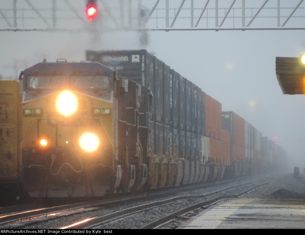 CSX 38 on I003